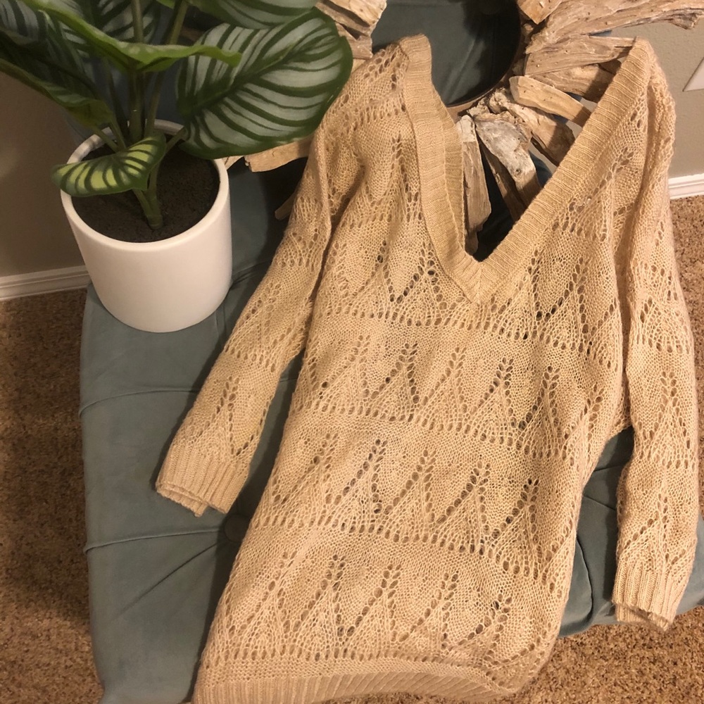 Frenchi V-neck Sweater